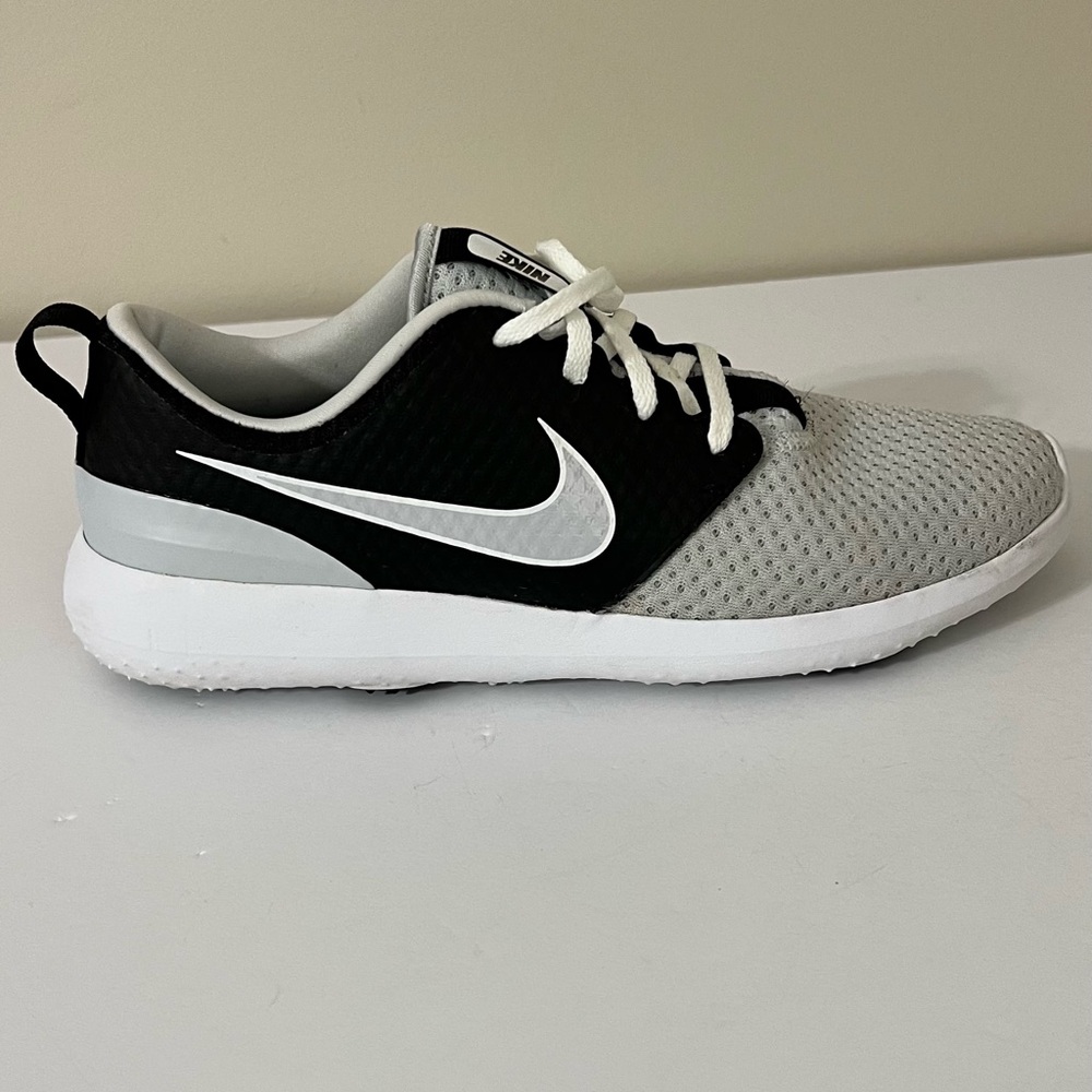 Nike Men's Athletic Shoes Black, Gray, White